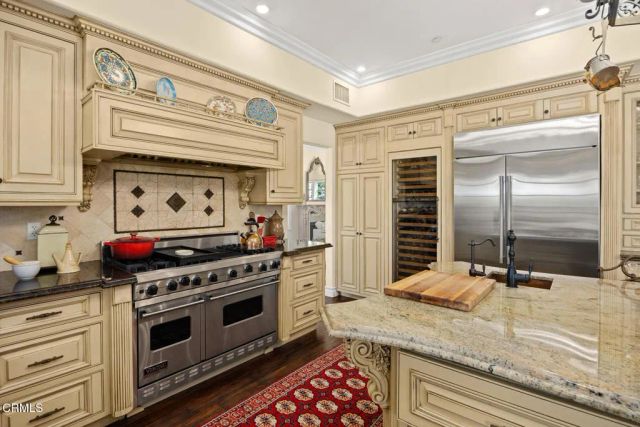 574 Camillo Road, Sierra Madre, CA 91024