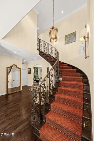 574 Camillo Road, Sierra Madre, CA 91024