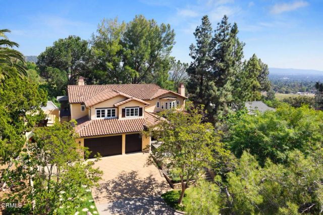 574 Camillo Road, Sierra Madre, CA 91024