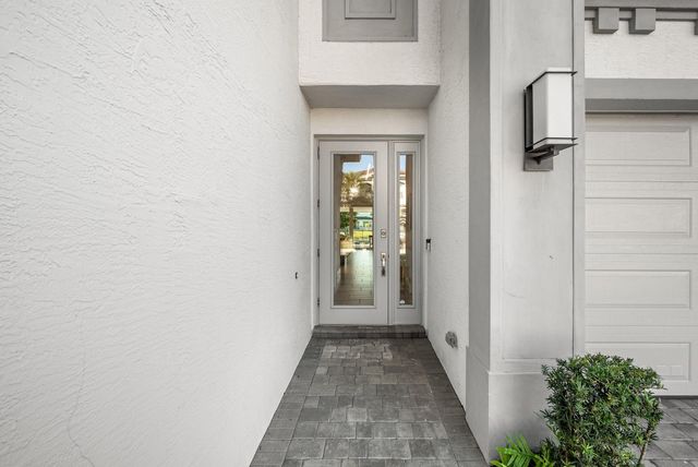 9734 Salty Bay Drive, Delray Beach, FL 33446