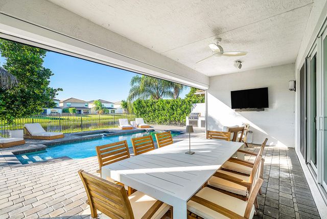 9734 Salty Bay Drive, Delray Beach, FL 33446