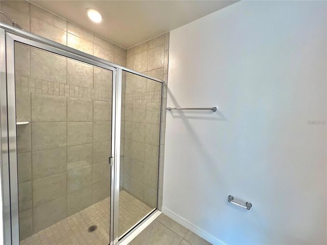 560 WALNUT AVENUE, Orange City, FL 32763