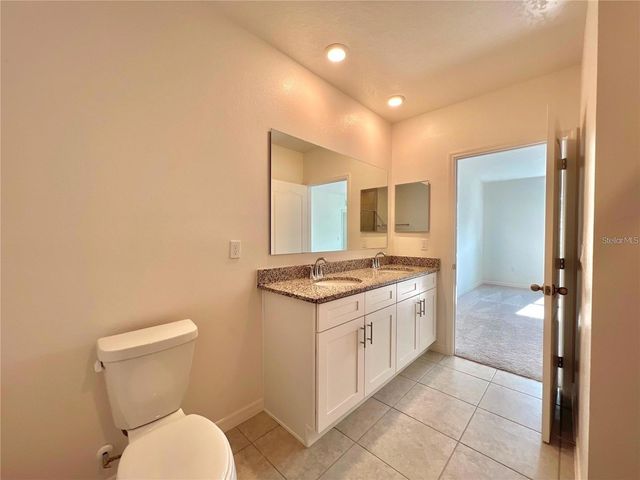 560 WALNUT AVENUE, Orange City, FL 32763