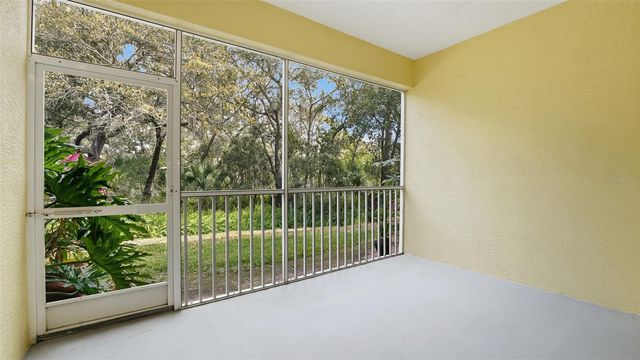 5605 KEY WEST PLACE 5605 B-01, Bradenton, FL 34203