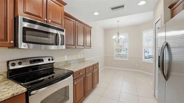5605 KEY WEST PLACE 5605 B-01, Bradenton, FL 34203
