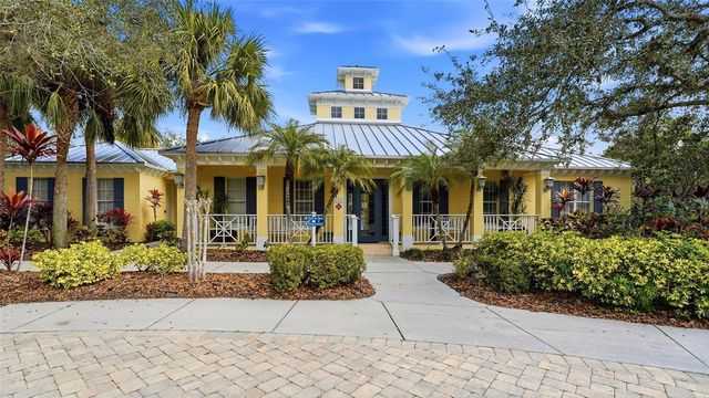 5605 KEY WEST PLACE 5605 B-01, Bradenton, FL 34203