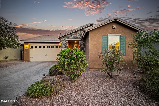 3925 E CONSTITUTION Drive, Gilbert, AZ 85296