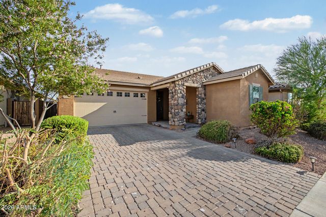 3925 E CONSTITUTION Drive, Gilbert, AZ 85296