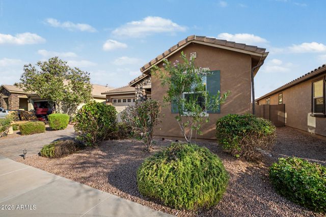 3925 E CONSTITUTION Drive, Gilbert, AZ 85296