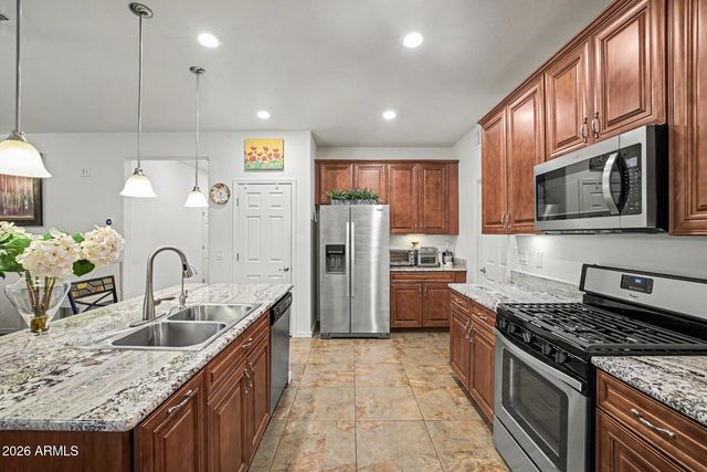 3925 E CONSTITUTION Drive, Gilbert, AZ 85296