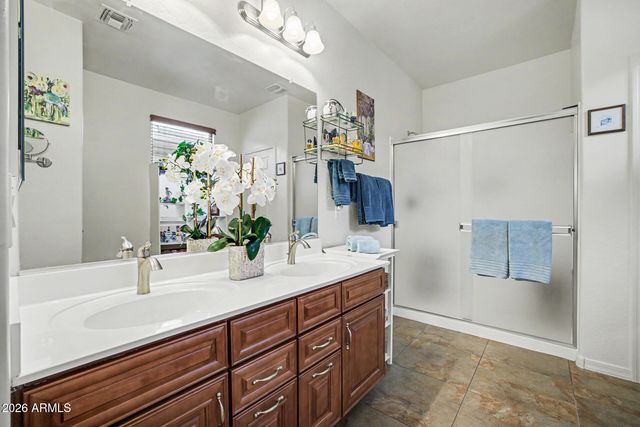 3925 E CONSTITUTION Drive, Gilbert, AZ 85296