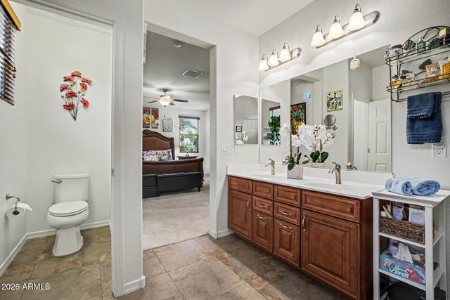3925 E CONSTITUTION Drive, Gilbert, AZ 85296