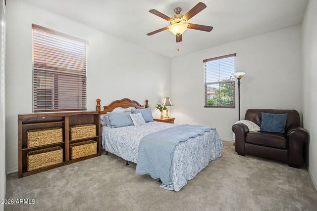 3925 E CONSTITUTION Drive, Gilbert, AZ 85296