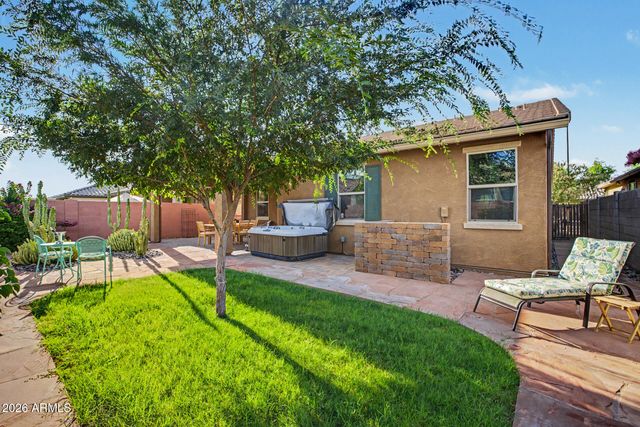 3925 E CONSTITUTION Drive, Gilbert, AZ 85296