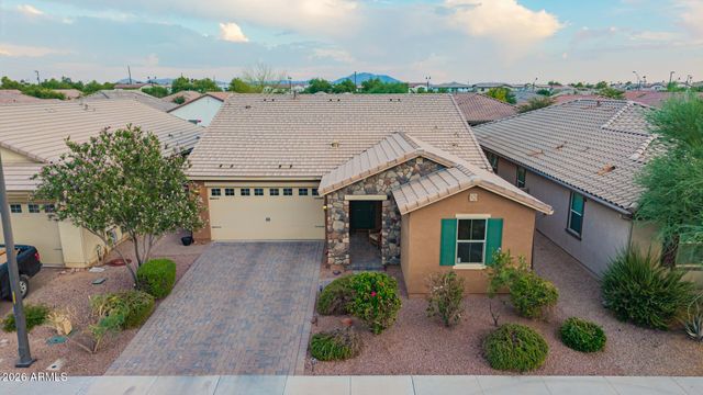 3925 E CONSTITUTION Drive, Gilbert, AZ 85296