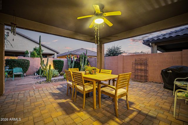 3925 E CONSTITUTION Drive, Gilbert, AZ 85296