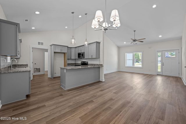 1230 Petite Terre Court, New Bern, NC 28560