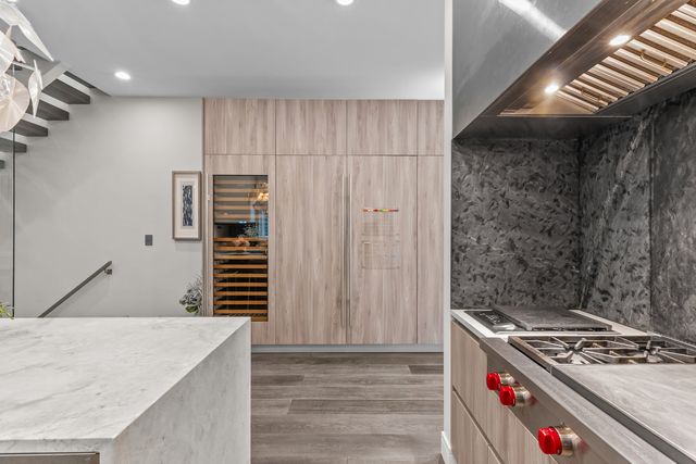 1620 W Pierce Avenue, Chicago, IL 60622