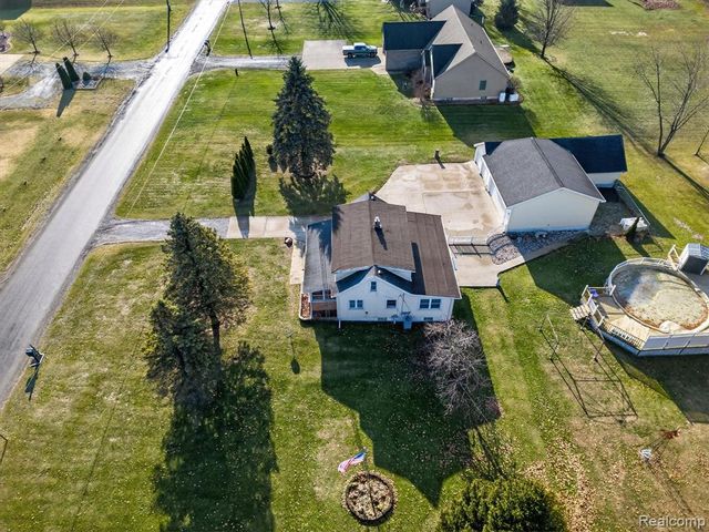 12995 Sweitzer Road, Carleton, MI 48117