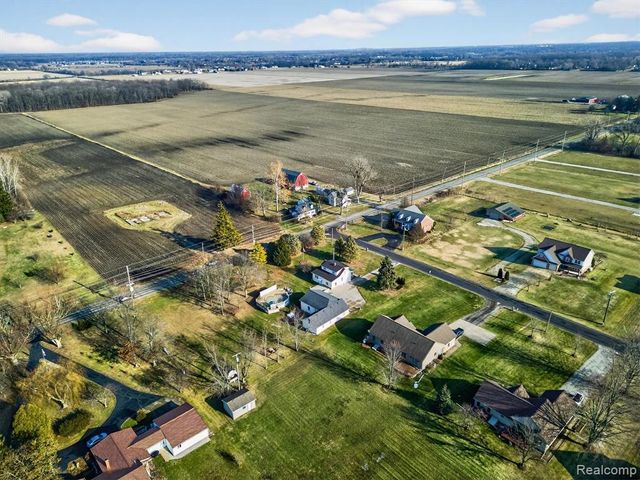 12995 Sweitzer Road, Carleton, MI 48117