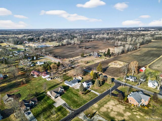 12995 Sweitzer Road, Carleton, MI 48117