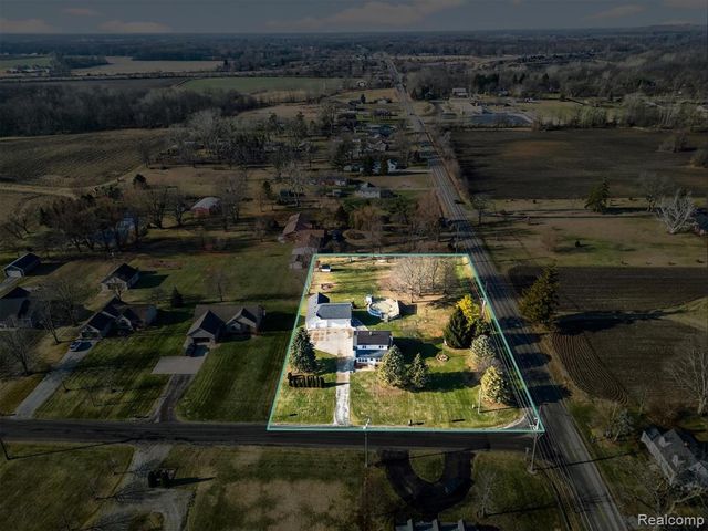 12995 Sweitzer Road, Carleton, MI 48117