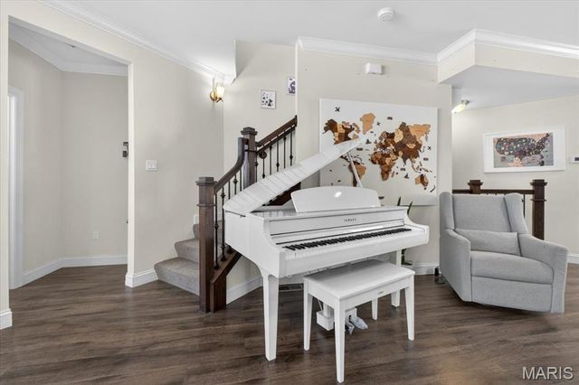 8002 Townes Way, St Louis, MO 63117