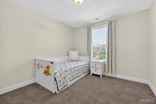 8002 Townes Way, St Louis, MO 63117