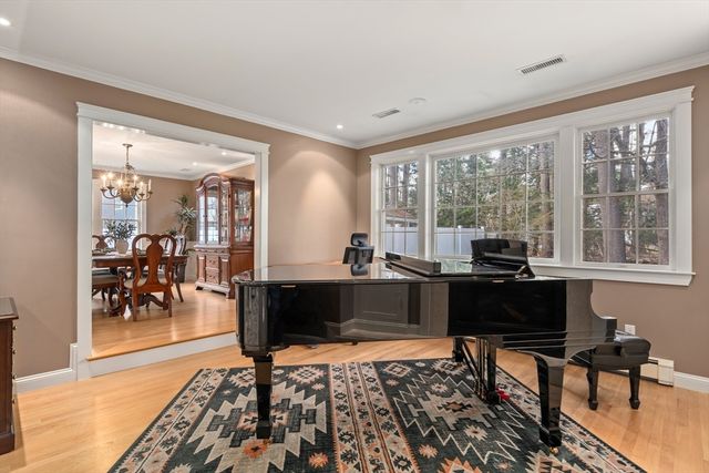 9 Priest Road, Sudbury, MA 01776