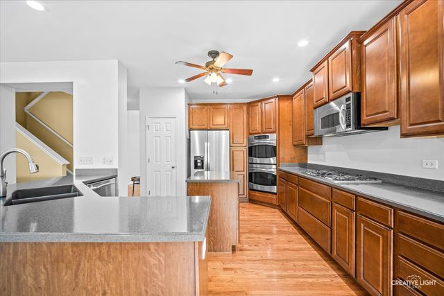 2038 Padua Drive, Elgin, IL 60123