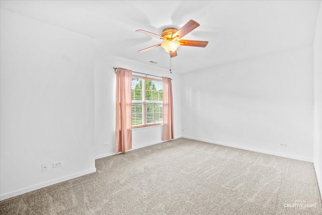 2038 Padua Drive, Elgin, IL 60123