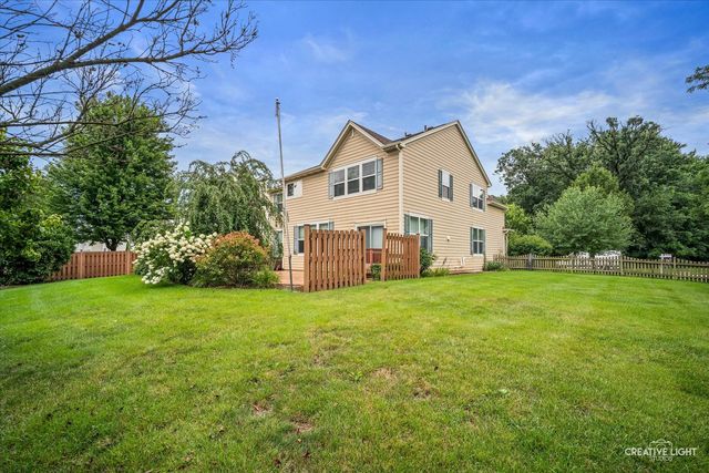 2038 Padua Drive, Elgin, IL 60123