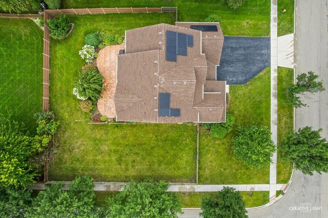 2038 Padua Drive, Elgin, IL 60123