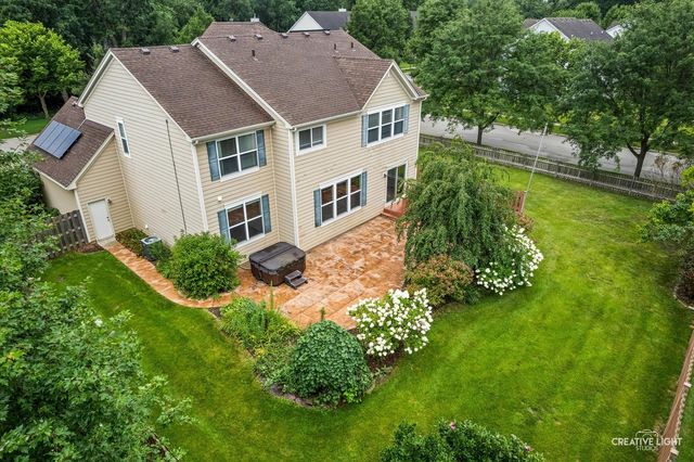 2038 Padua Drive, Elgin, IL 60123
