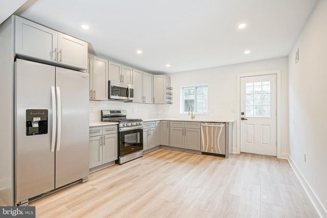 817 PIERCE ST, Philadelphia, PA 19148