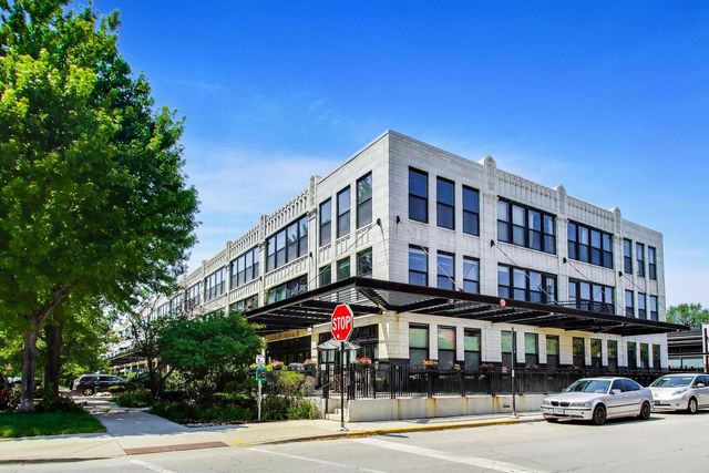 1000 W 15th Street 116, Chicago, IL 60608