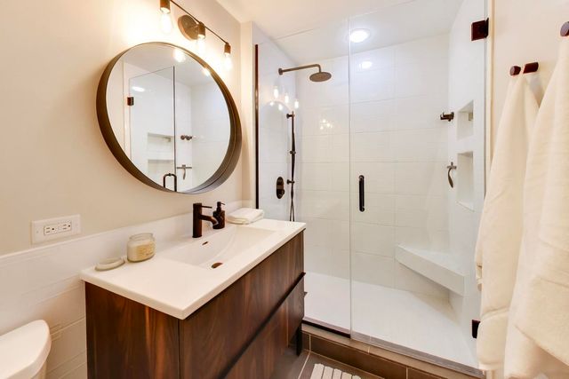 1000 W 15th Street 116, Chicago, IL 60608