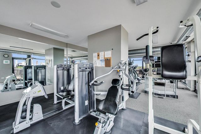 1000 W 15th Street 116, Chicago, IL 60608