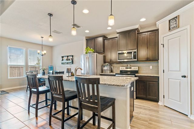 1929 Rhumba Trai, Corpus Christi, TX 78410