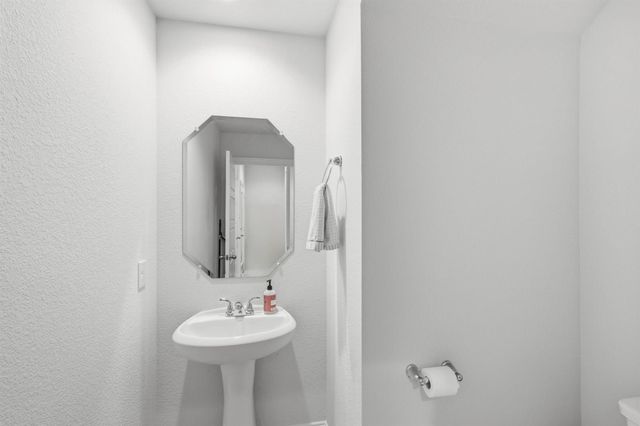 6132 Bursey Road, Watauga, TX 76148