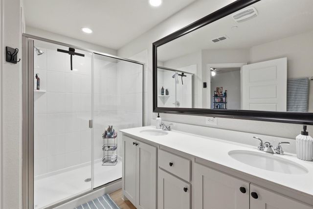 6132 Bursey Road, Watauga, TX 76148