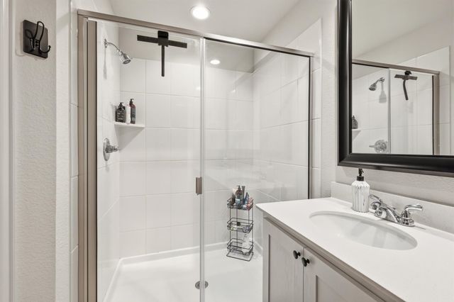 6132 Bursey Road, Watauga, TX 76148