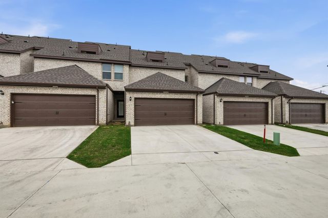 6132 Bursey Road, Watauga, TX 76148