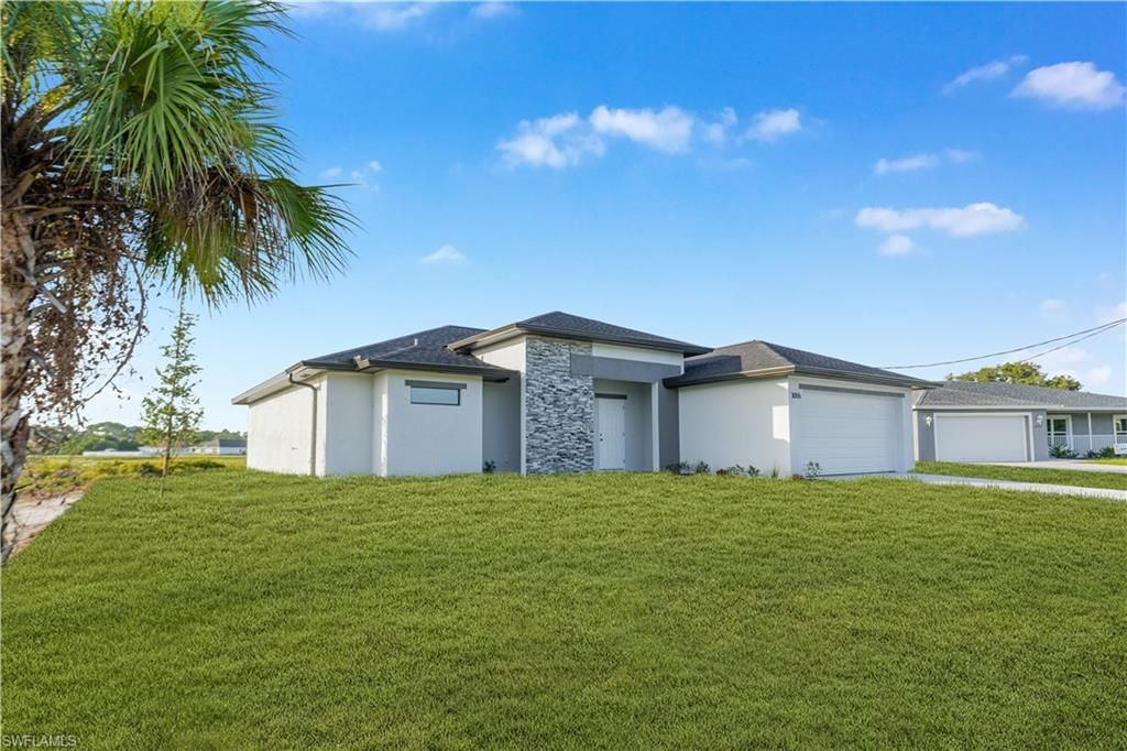 1055 Pluto CT, LABELLE, FL 33935 — photo 3