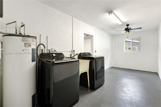 142 SW 53rd Ave, Plantation, FL 33317