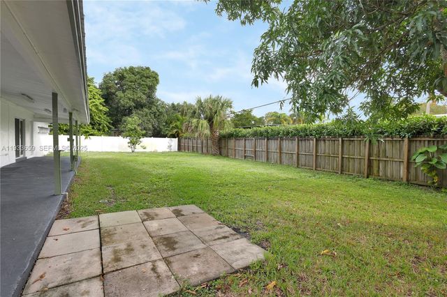 142 SW 53rd Ave, Plantation, FL 33317