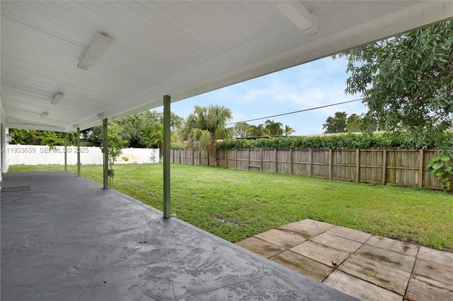 142 SW 53rd Ave, Plantation, FL 33317