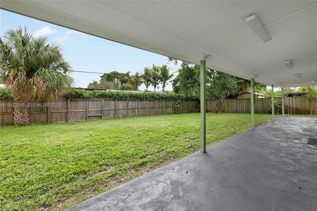 142 SW 53rd Ave, Plantation, FL 33317