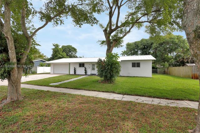 142 SW 53rd Ave, Plantation, FL 33317