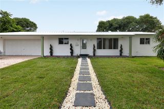 142 SW 53rd Ave, Plantation, FL 33317